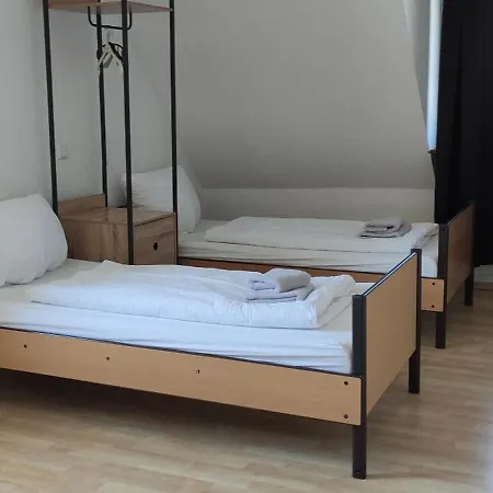 Apartment Gemuetliche 3 *